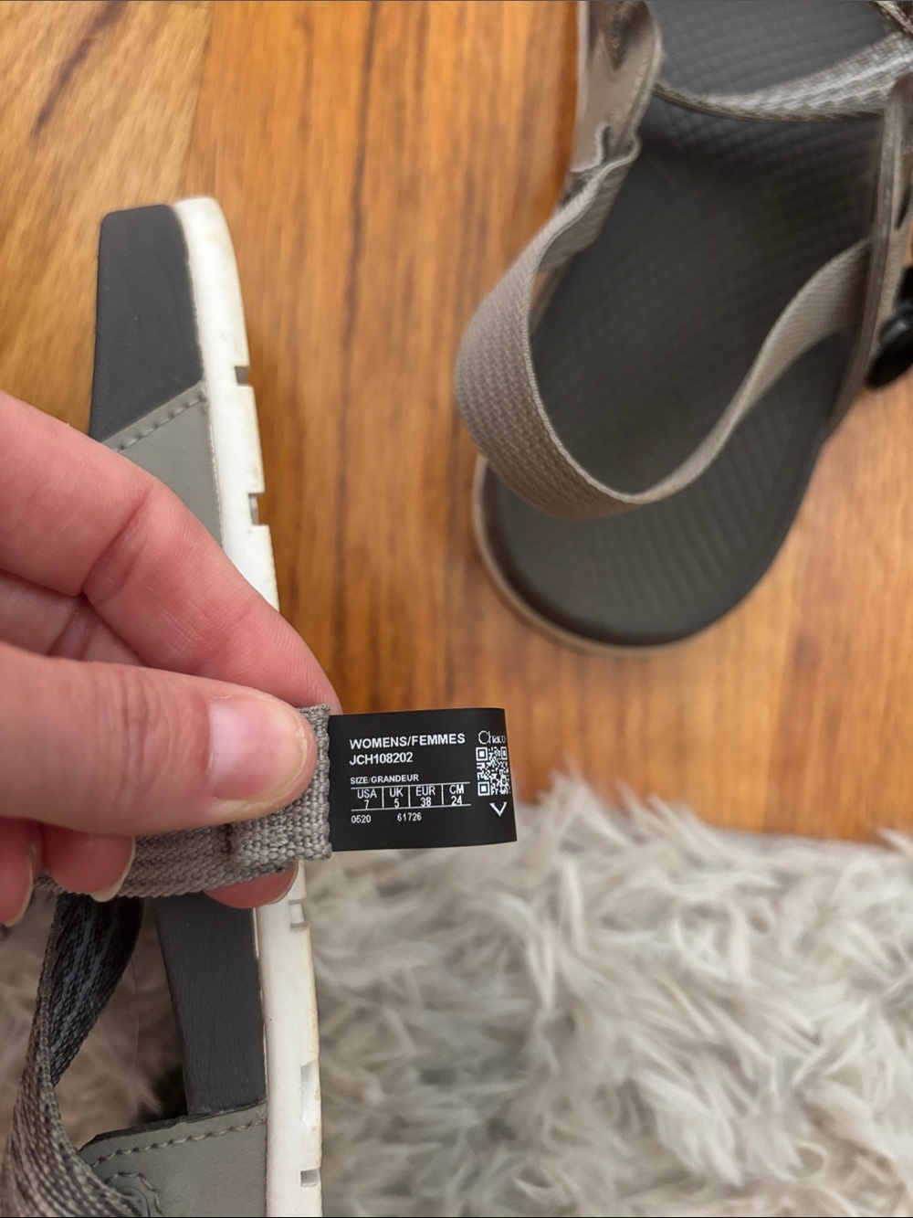 Chaco White and Gray Strappy Sandals - Women's - Picture 4 of 5